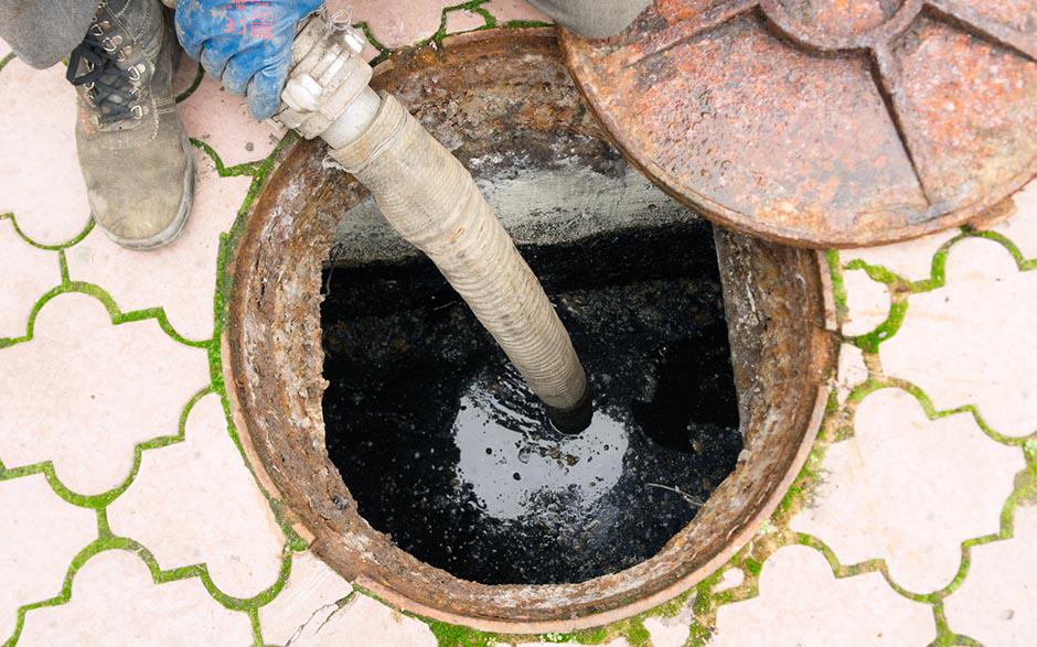 déboucher un toilette Champigny-sur-Marne